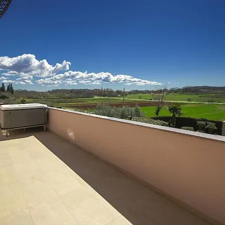 아파트 Sani By Briskva