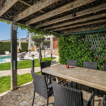 Apartment Sani By Briskva Porec