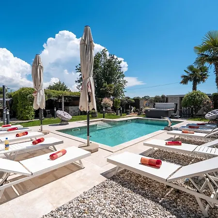 Lejlighed Sani By Briskva